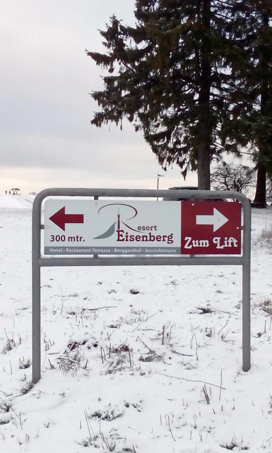 Ferienhaus "Baeren Ecke" Am See Im Bergland Kirchheim  Eksteriør billede